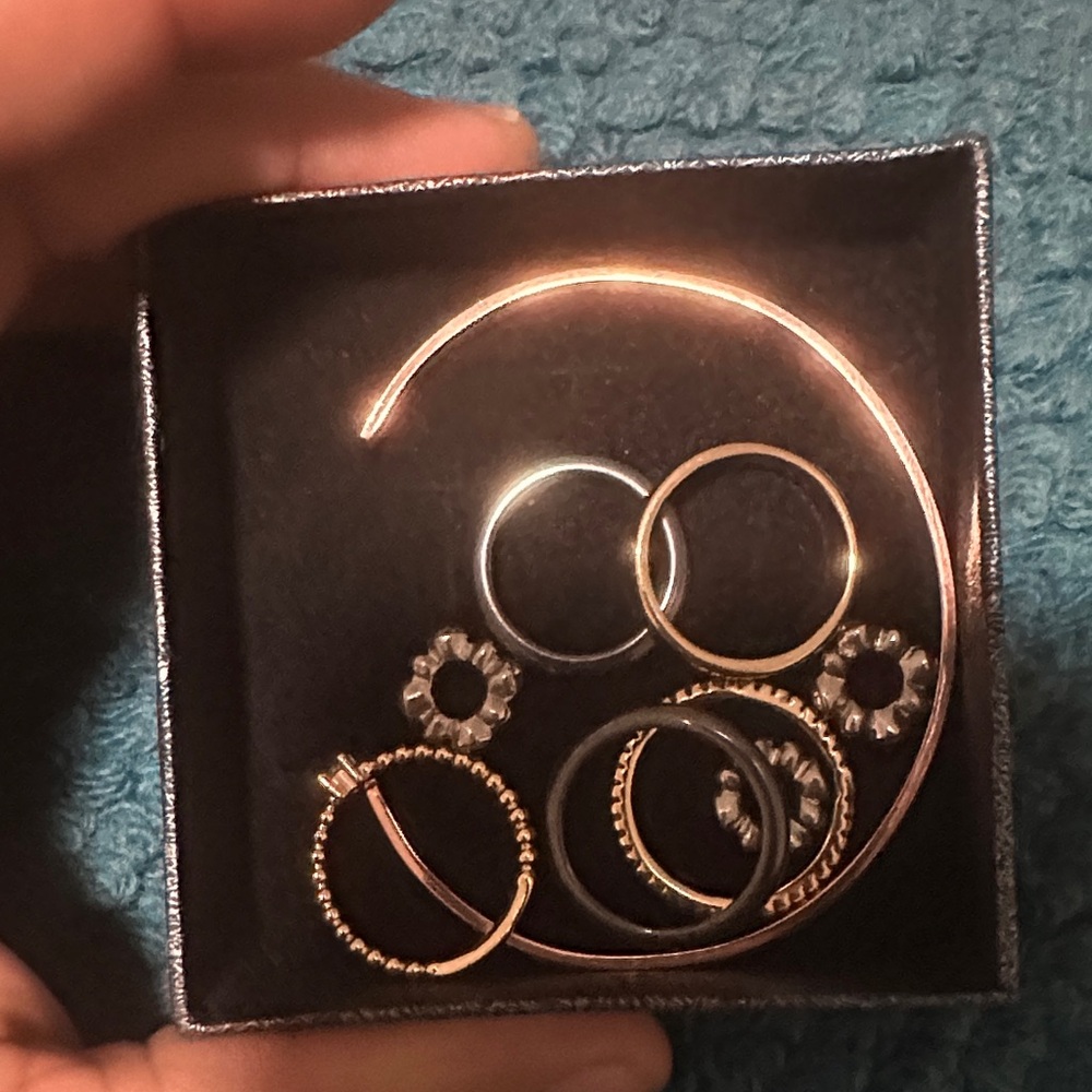 Elegant Gold and Silver Ring Set